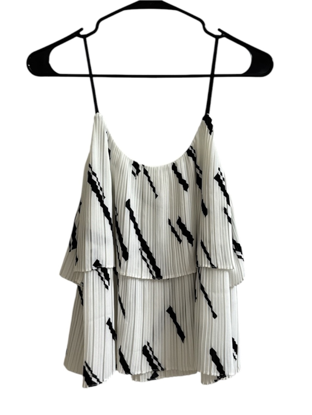 J.O.A. White & Black Layered Pleated Cami